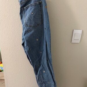 Universal Thread Blue Embroidered Straight Leg Jeans